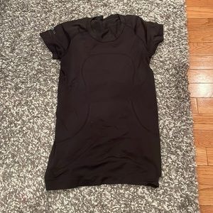 Lululemon Swiftly Tech Short Sleeve Shirt 2.0